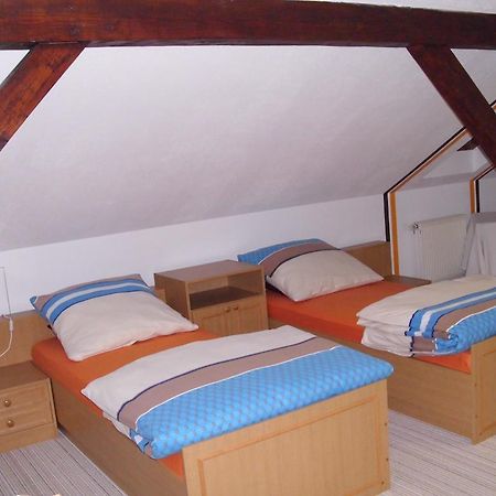 Ferienwohnung Am Dorfplatz Wittenberg Room photo